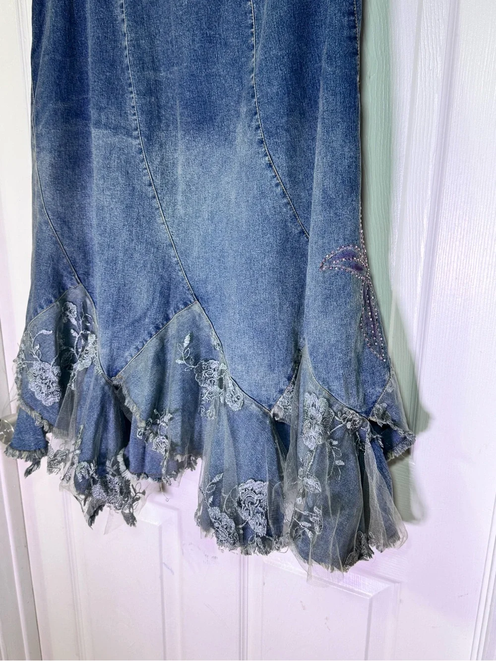 Vintage Free Party Jeans Floral Embroidered Tulle Hem Denim Skirt - Size L